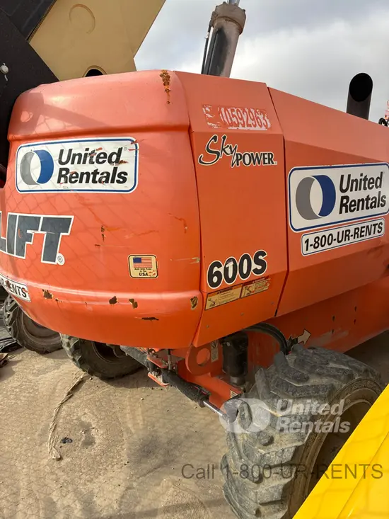 2017 JLG 600S Boom Lift