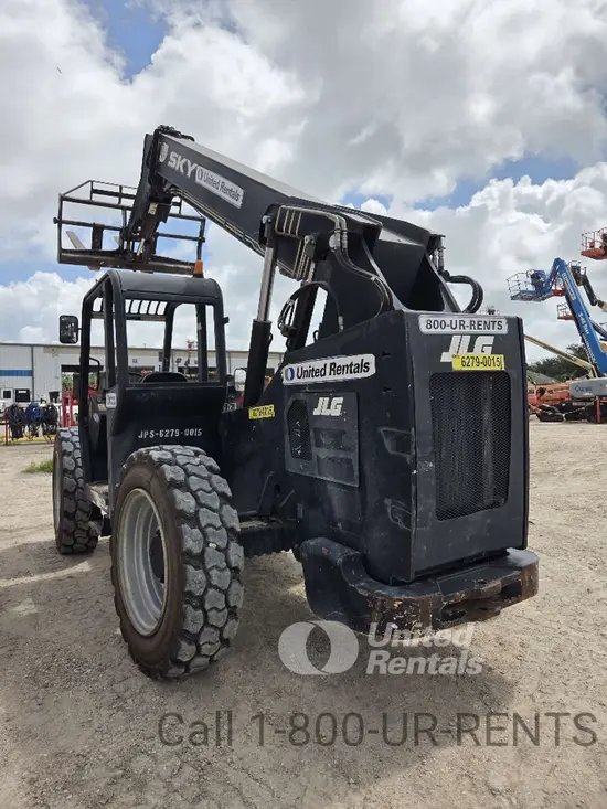 2018 SKYTRAK 6036 Forklift