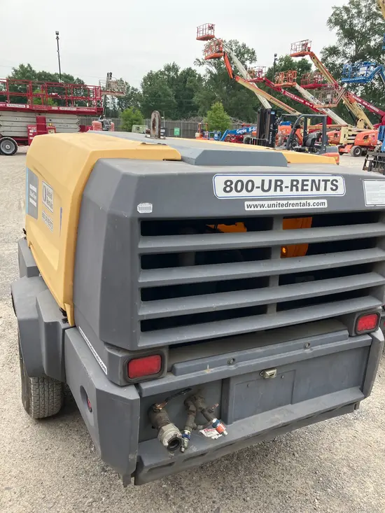 2017 Atlas Copco XAS440JD T4F Air Compressor
