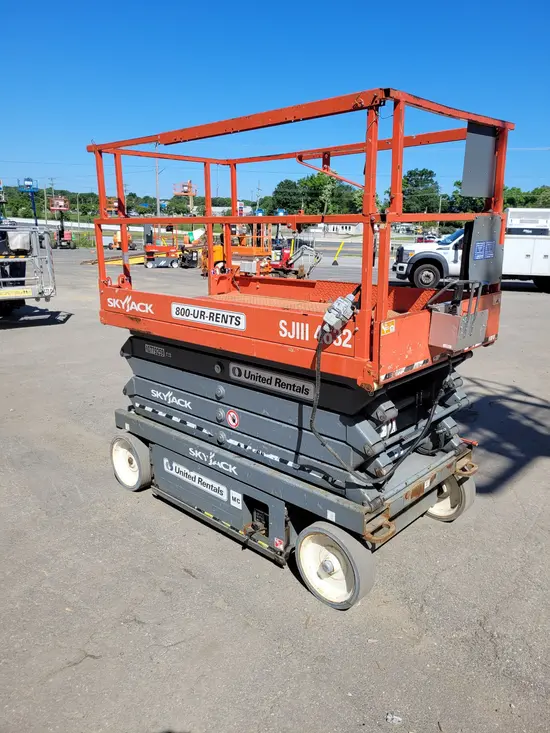 2018 Skyjack SJIII4632 Scissor Lift