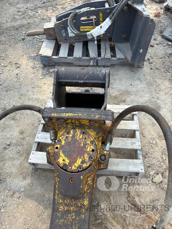 2021 Epiroc SB 452 Attachment