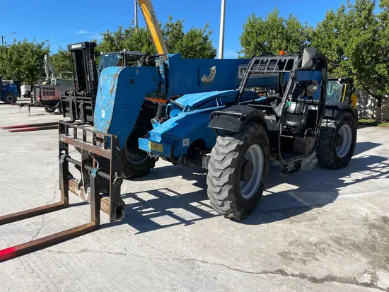 2016 Genie GTH-844 Forklift