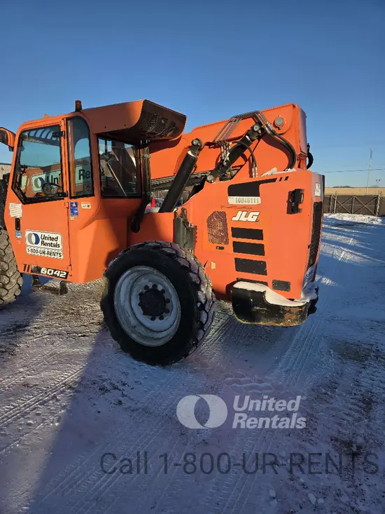 2018 SKYTRAK 6042 Forklift