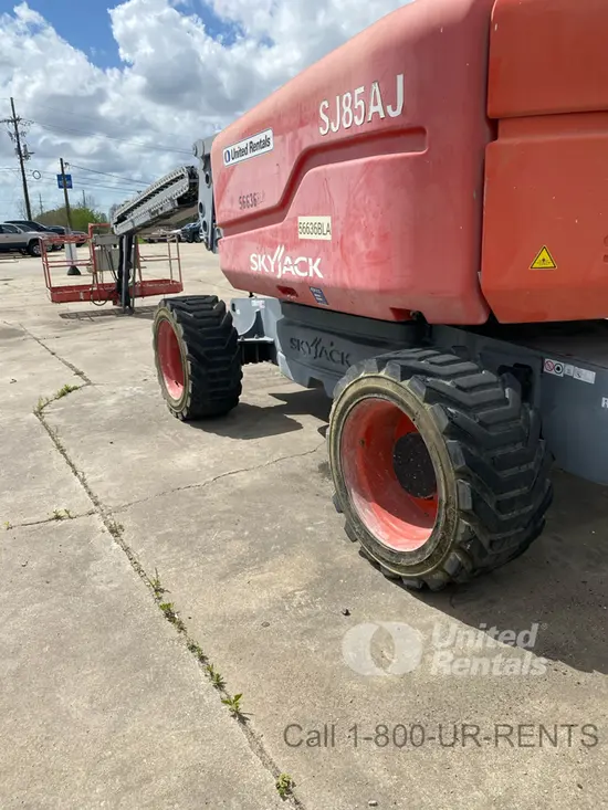 2018 Skyjack SJ85AJ Articulating Boom Lift