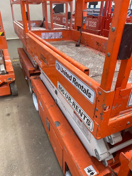2019 Snorkel S3219E Scissor Lift