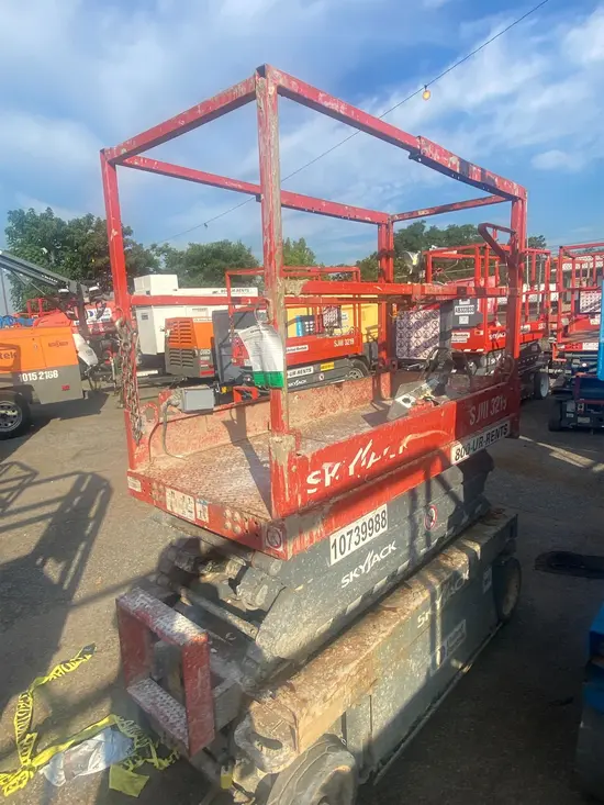 2018 Skyjack SJIII3219 Scissor Lift