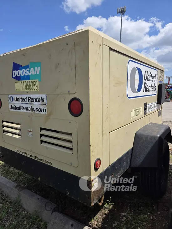 2020 Doosan P425/HP375WCUT4 Air Compressor