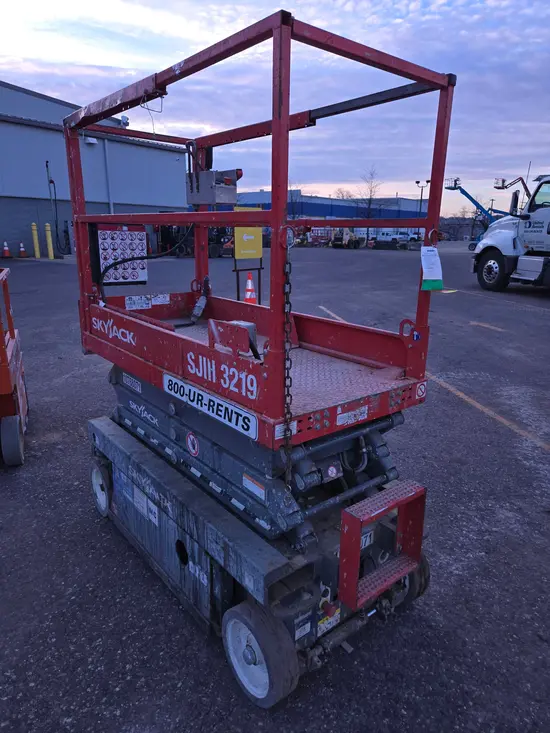 2018 Skyjack SJIII3219 Scissor Lift