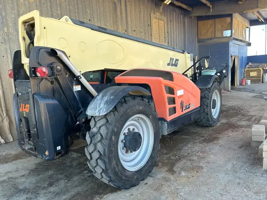 2019 JLG 1055 Forklift