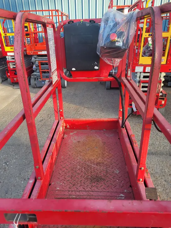 2019 MEC 1330SE Scissor Lift