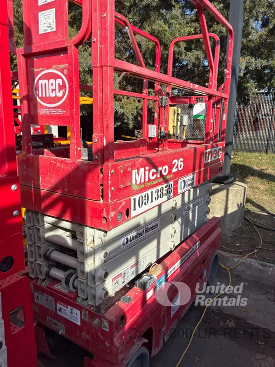 2019 MEC MICRO 26 Scissor Lift