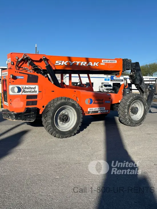2017 SKYTRAK 10054 Forklift