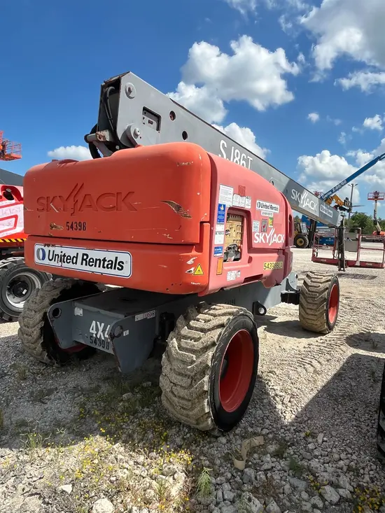 2017 Skyjack SJ86T Boom Lift