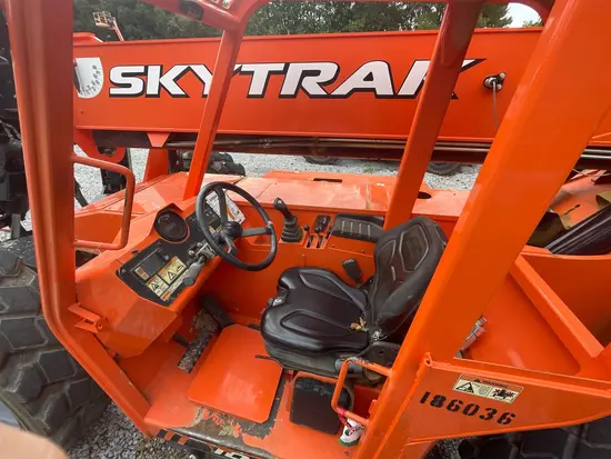2017 SKYTRAK 10054 Forklift