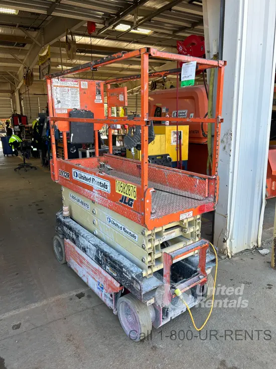 2017 JLG 1932R Scissor Lift