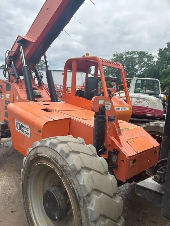 2016 SKYTRAK 6042 Forklift