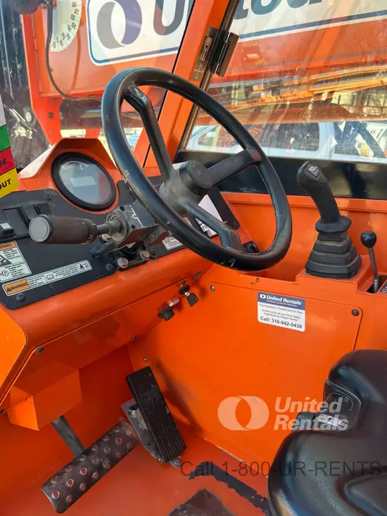 2018 SKYTRAK 8042 Forklift