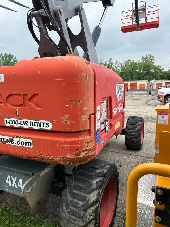 2017 Skyjack SJ86T Boom Lift