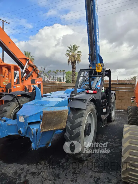 2018 Genie GTH-1056 Forklift