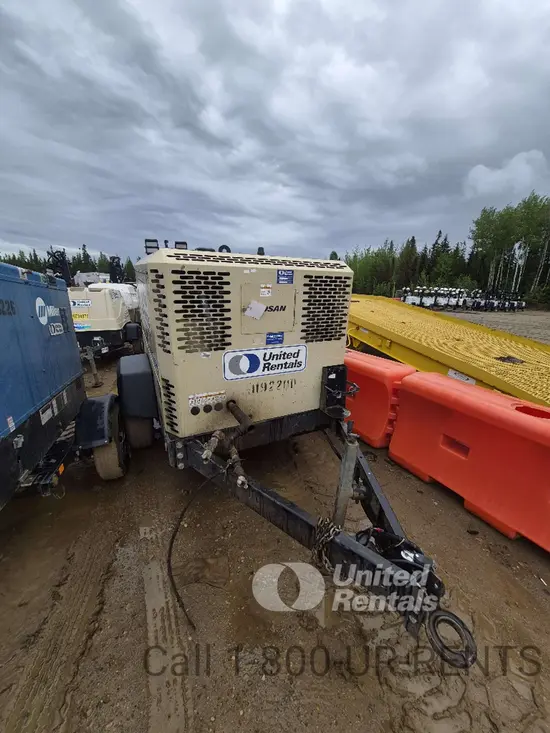 2021 Doosan P425/HP375WCU Air Compressor
