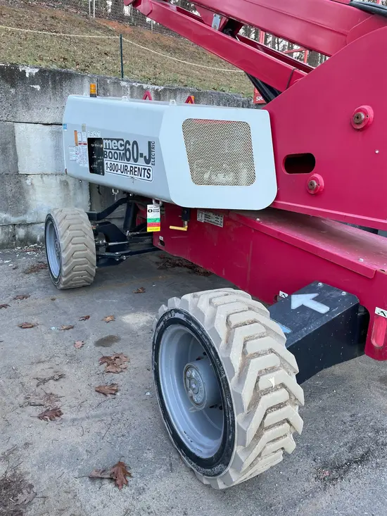 2016 MEC 60J-E Boom Lift