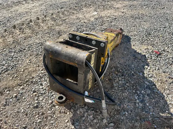 2020 Epiroc SB 452 Attachment