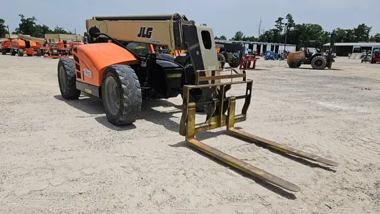 2018 JLG 943 Forklift