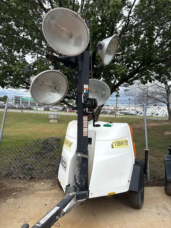 2018 Magnum Pro MLT6SM Portable Light Tower