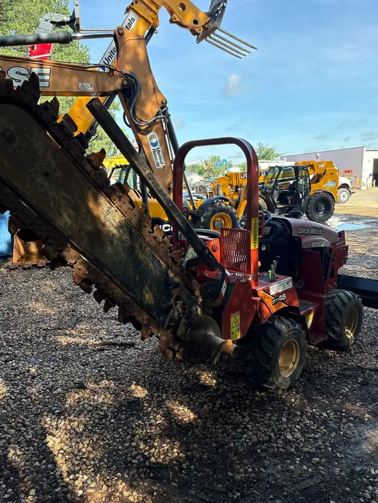 2019 Ditch Witch RT45 Trencher