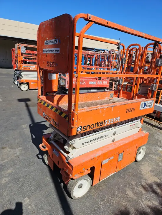 2019 Snorkel S3219E Scissor Lift