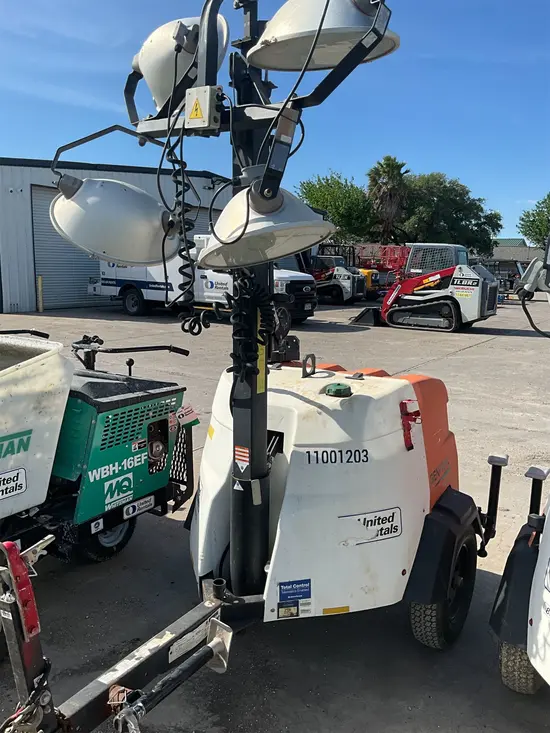 2019 Magnum Pro MLT6SM Portable Light Tower