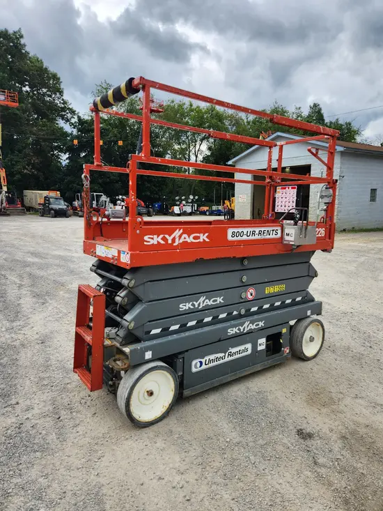 2018 Skyjack SJIII3226 Scissor Lift