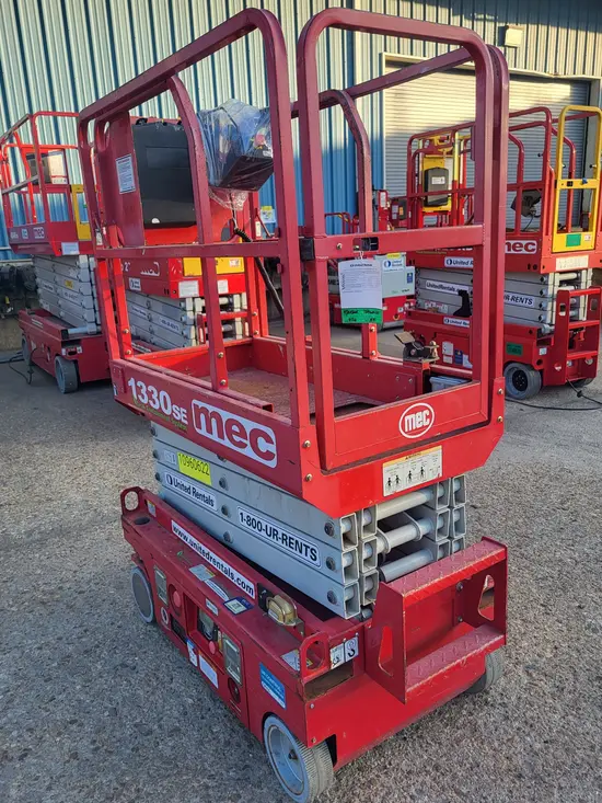 2019 MEC 1330SE Scissor Lift