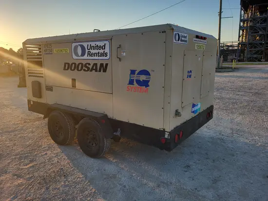 2017 Doosan XP825/HP750WCU Air Compressor