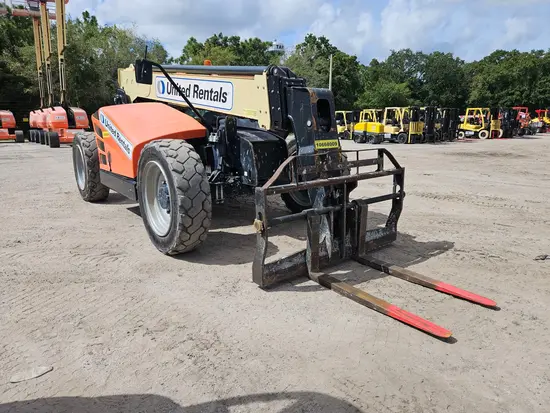 2017 JLG 742 Forklift