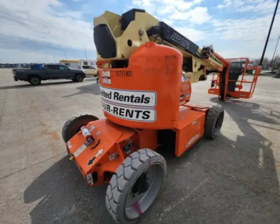 2018 JLG E450AJ Articulating Boom Lift