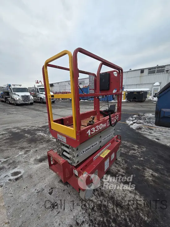 2019 MEC 1330SE Scissor Lift