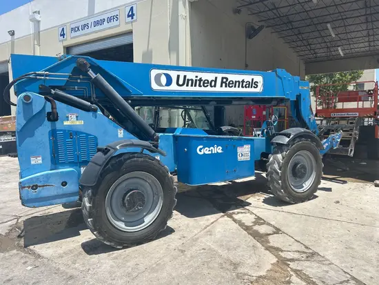2017 Genie GTH-1056 Forklift