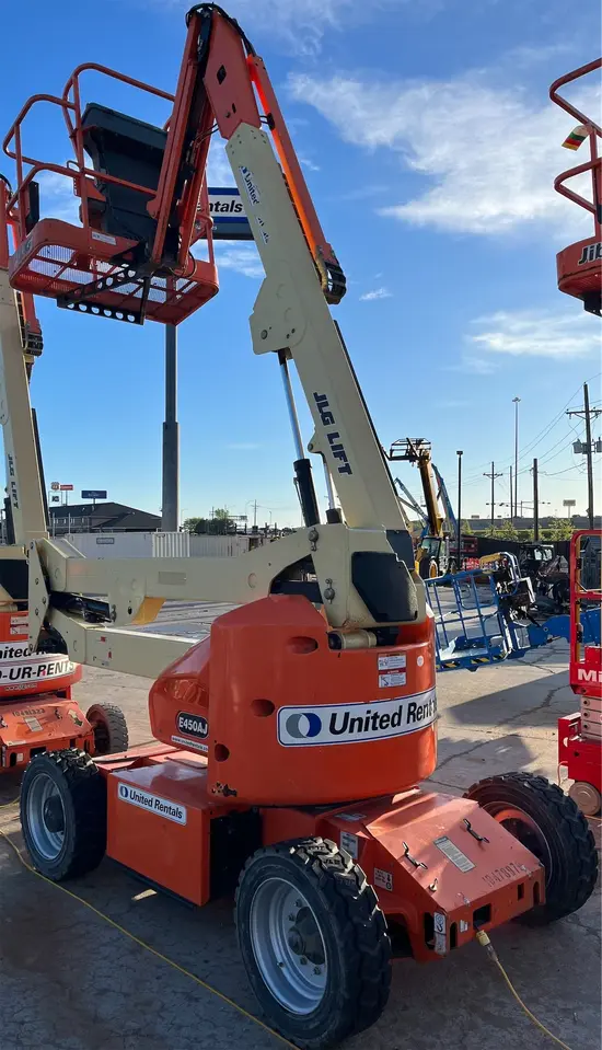 2016 JLG E450AJ Articulating Boom Lift