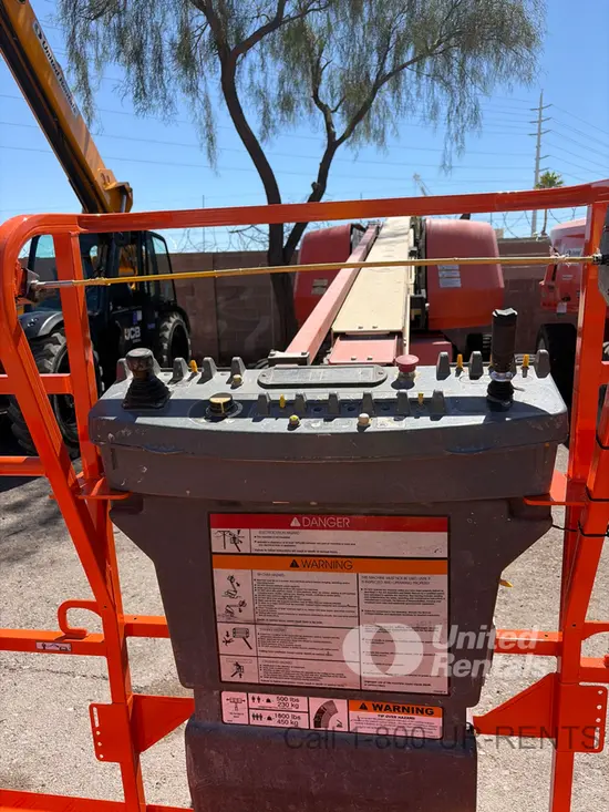 2018 JLG 600S Boom Lift