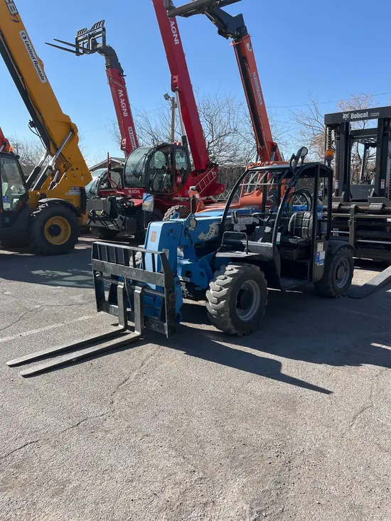2018 Genie GTH-5519 Forklift