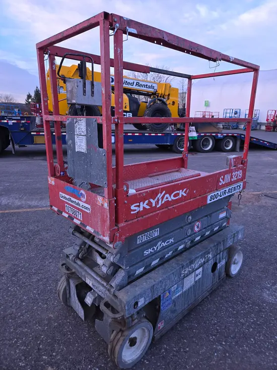 2018 Skyjack SJIII3219 Scissor Lift