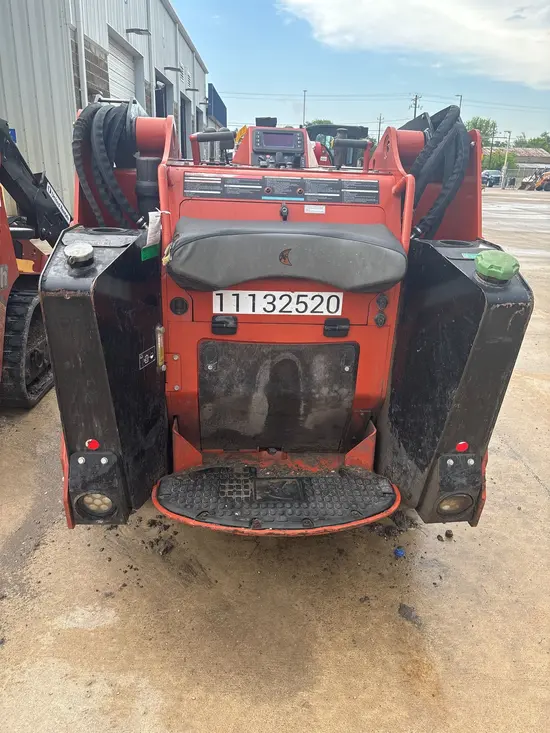 2020 Ditch Witch SK3000 Track Loader