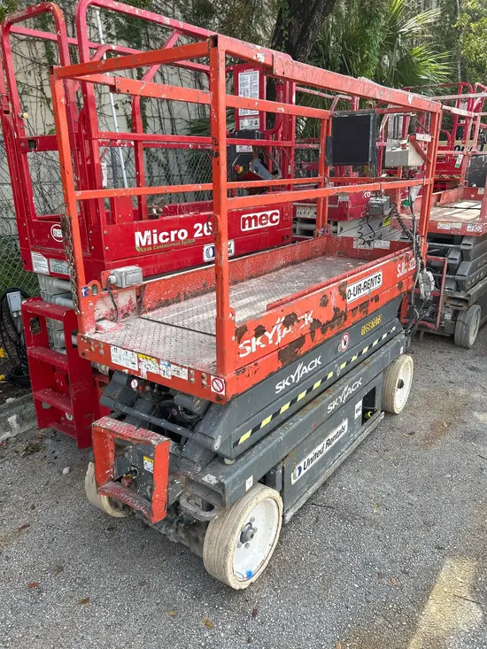 2017 Skyjack SJIII3220 Scissor Lift