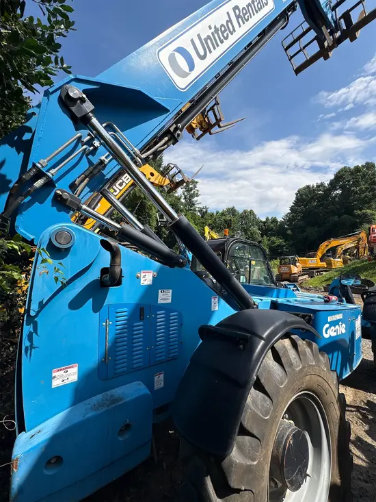 2017 Genie GTH-1056 Forklift