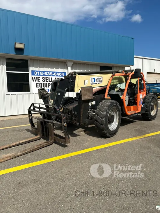 2018 JLG 1043 Forklift