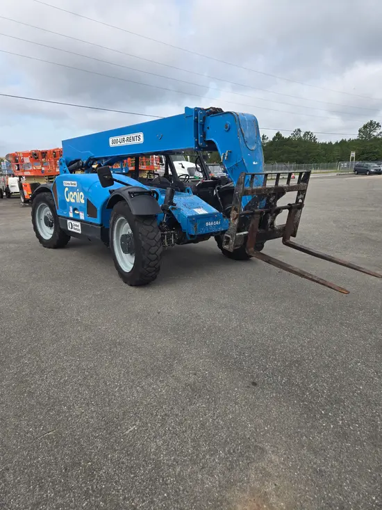 2016 Genie GTH-844 Forklift
