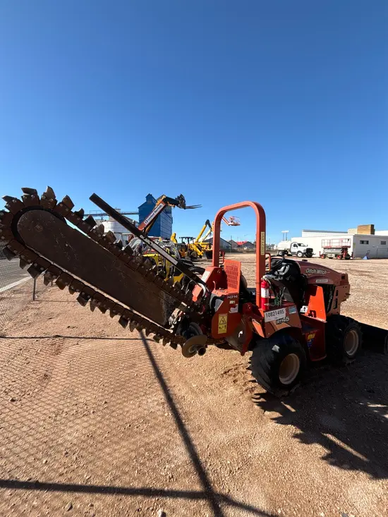 2018 Ditch Witch RT45 Trencher