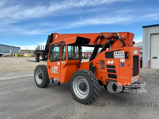 2018 SKYTRAK 8042 Forklift