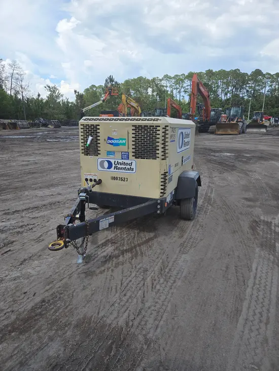 2019 Doosan P425/HP375WCUT4 Air Compressor